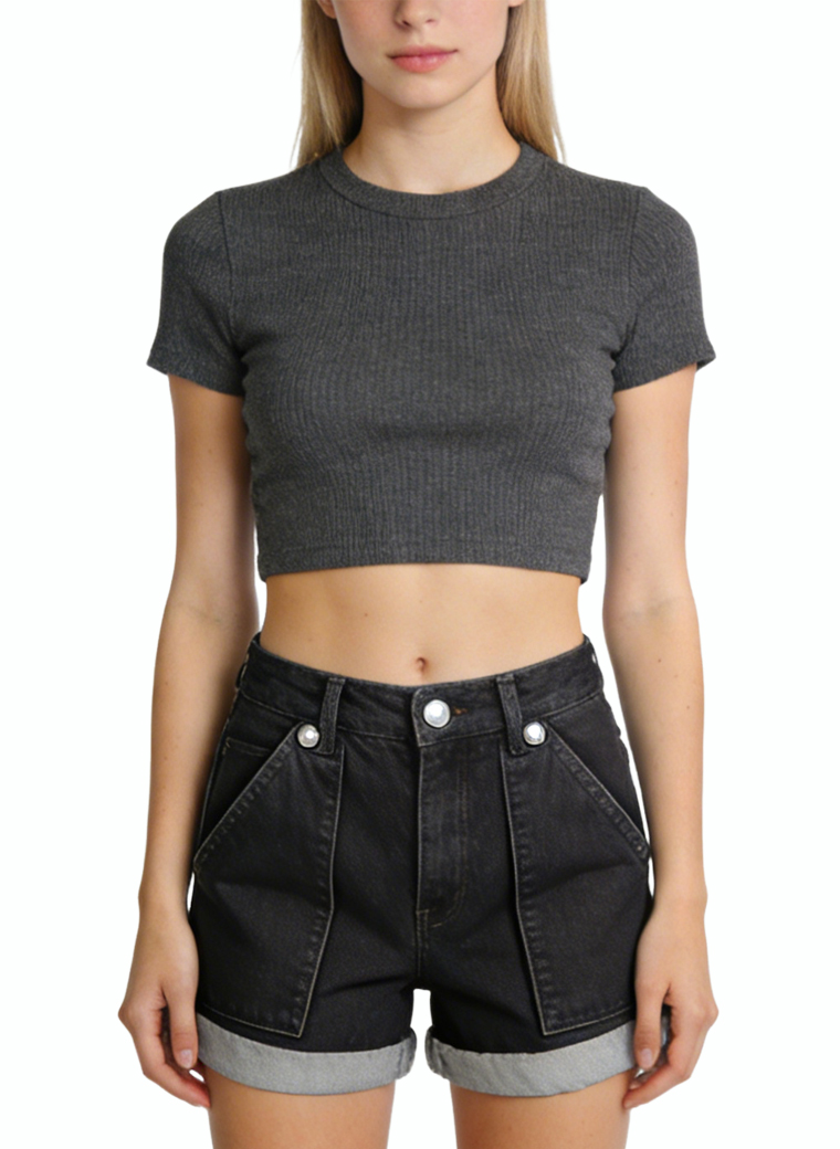 roomy-pocket-rolled-hem-denim-shorts