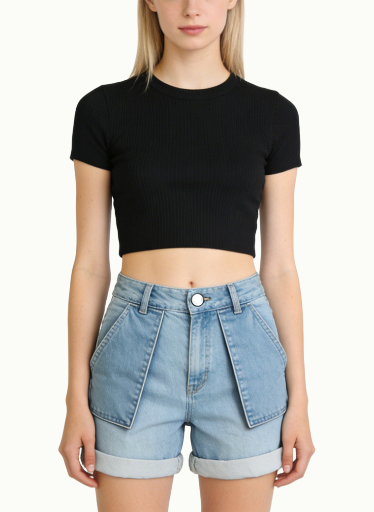 denim-shorts-commuting-essentials